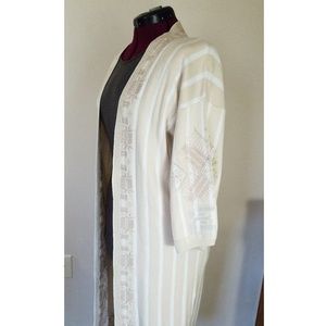 Gap Sweater Duster Embroider beads metallic thread